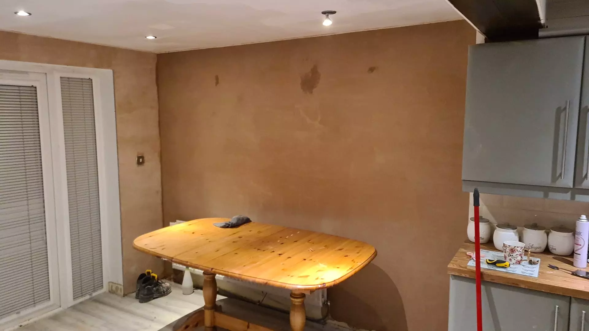 Example of plastering